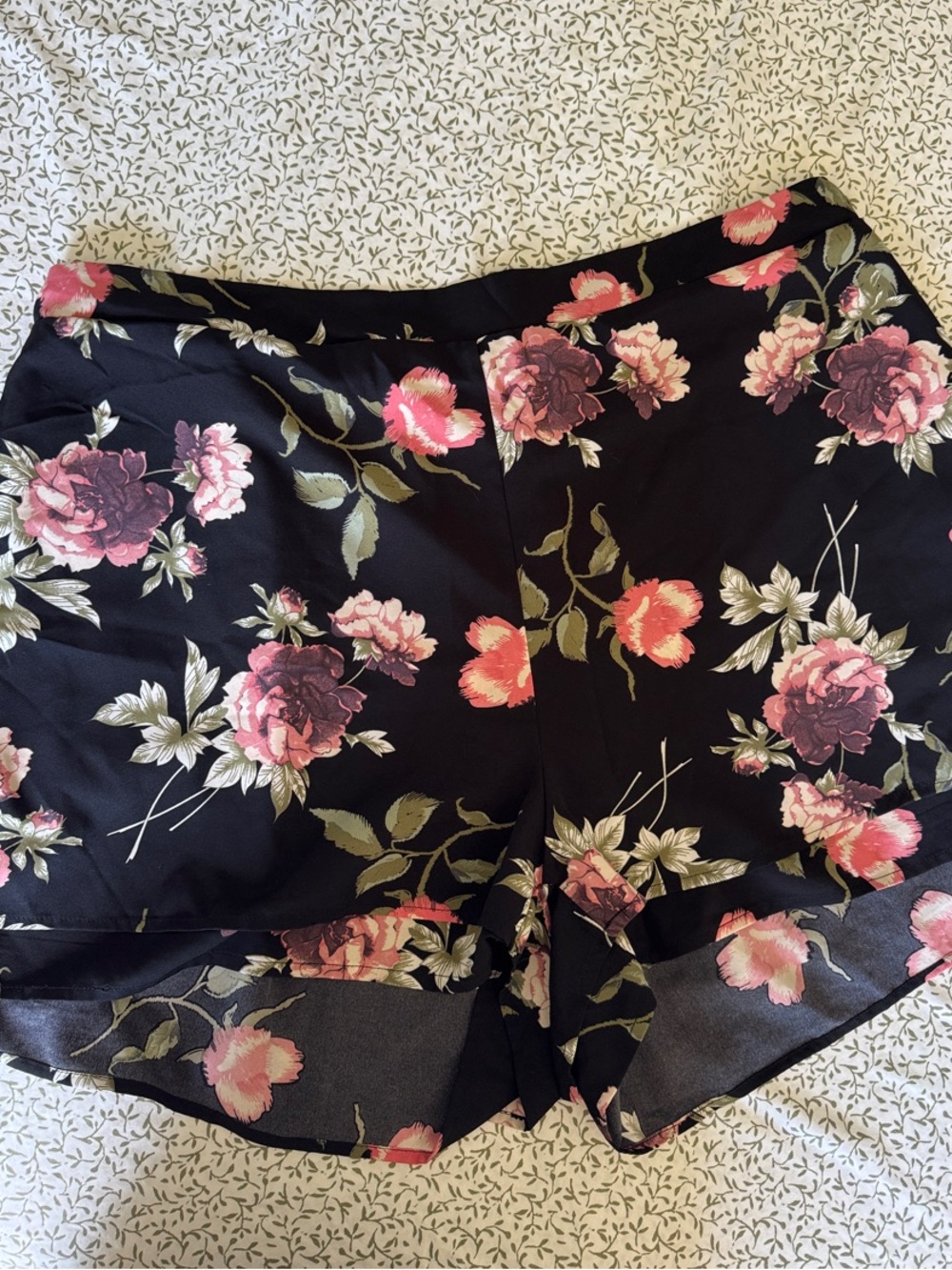 BloomChic Black High-Waist Floral Shorts with Pink Rose Print